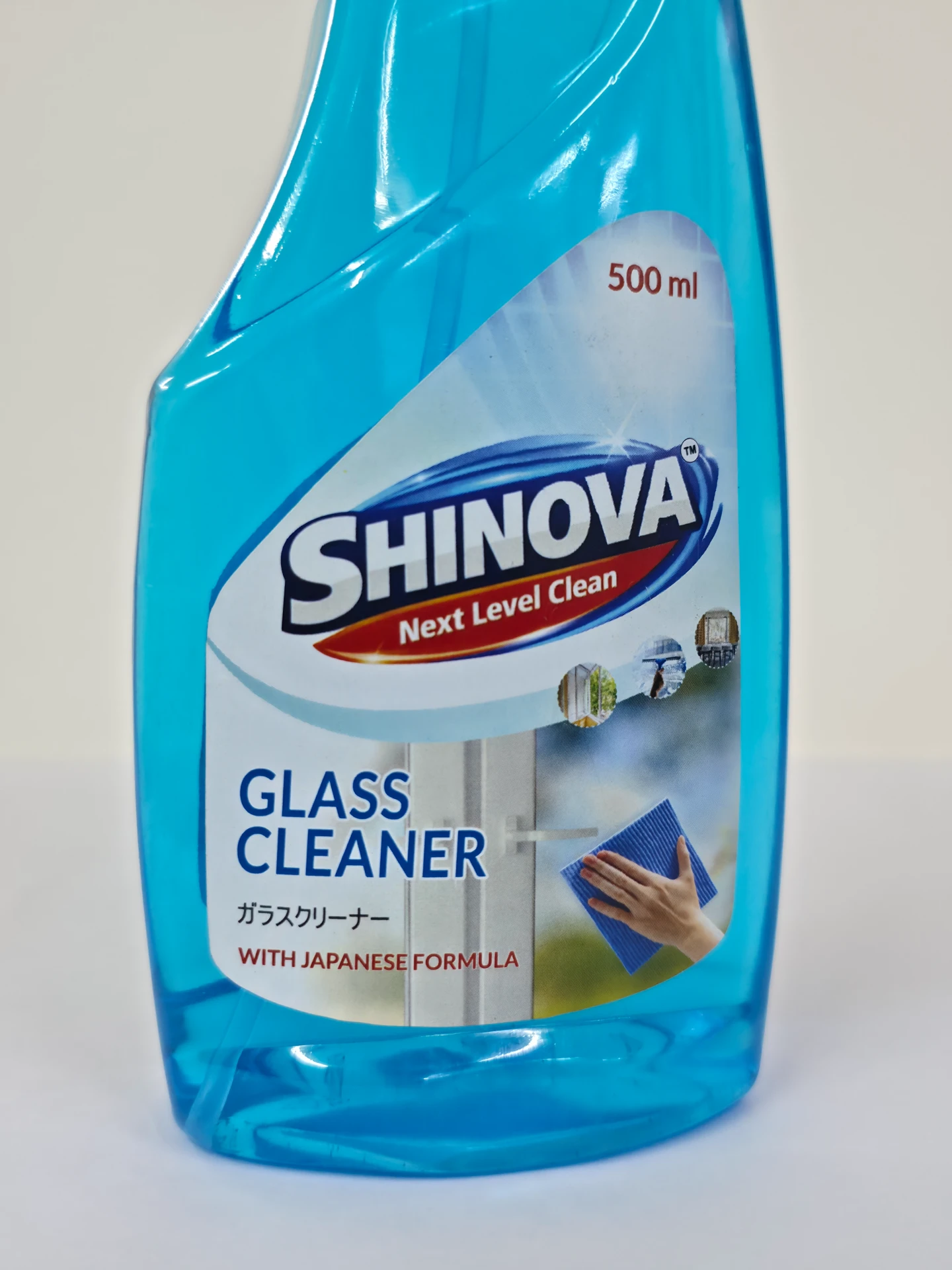 Shinova Glass Cleaner view 3